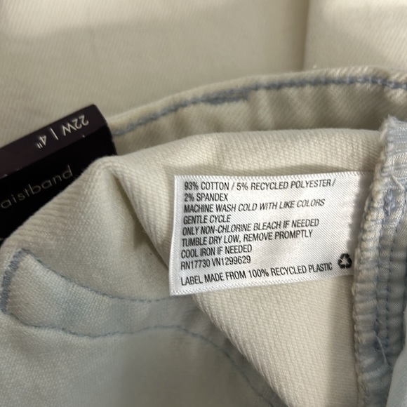 Ava &Viv Tie Dye High Rise Midi Shorts Size 22W - Picture 6 of 8